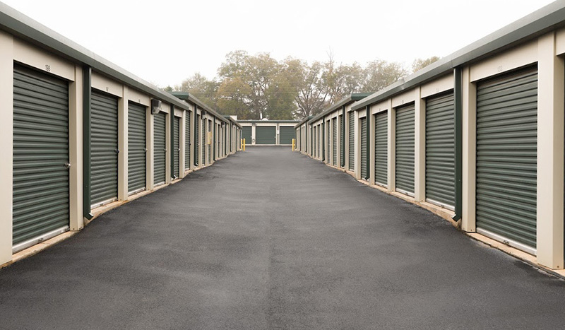 Wide Aisles, Drive Up Units