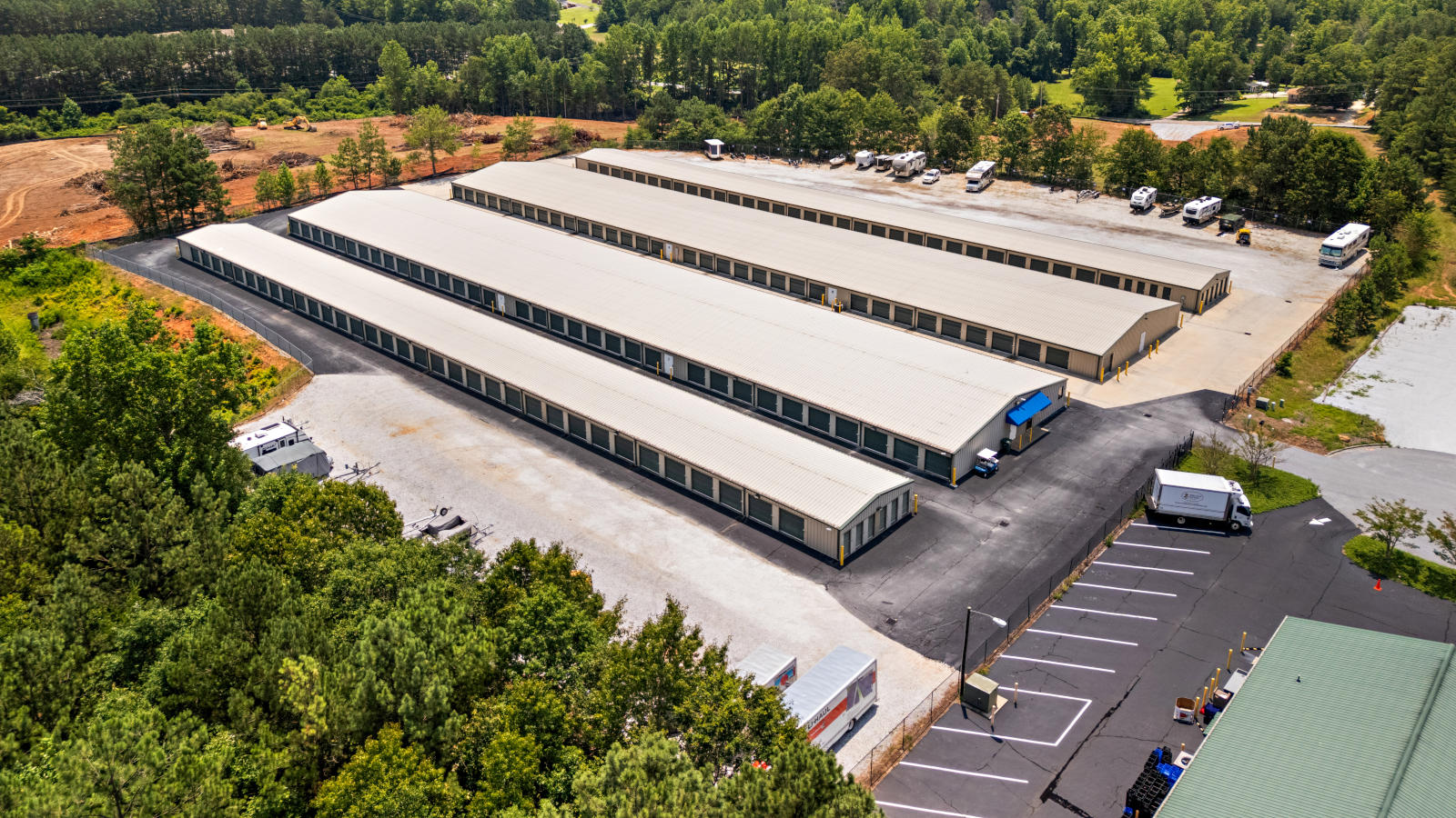 Storage Units near Clay
