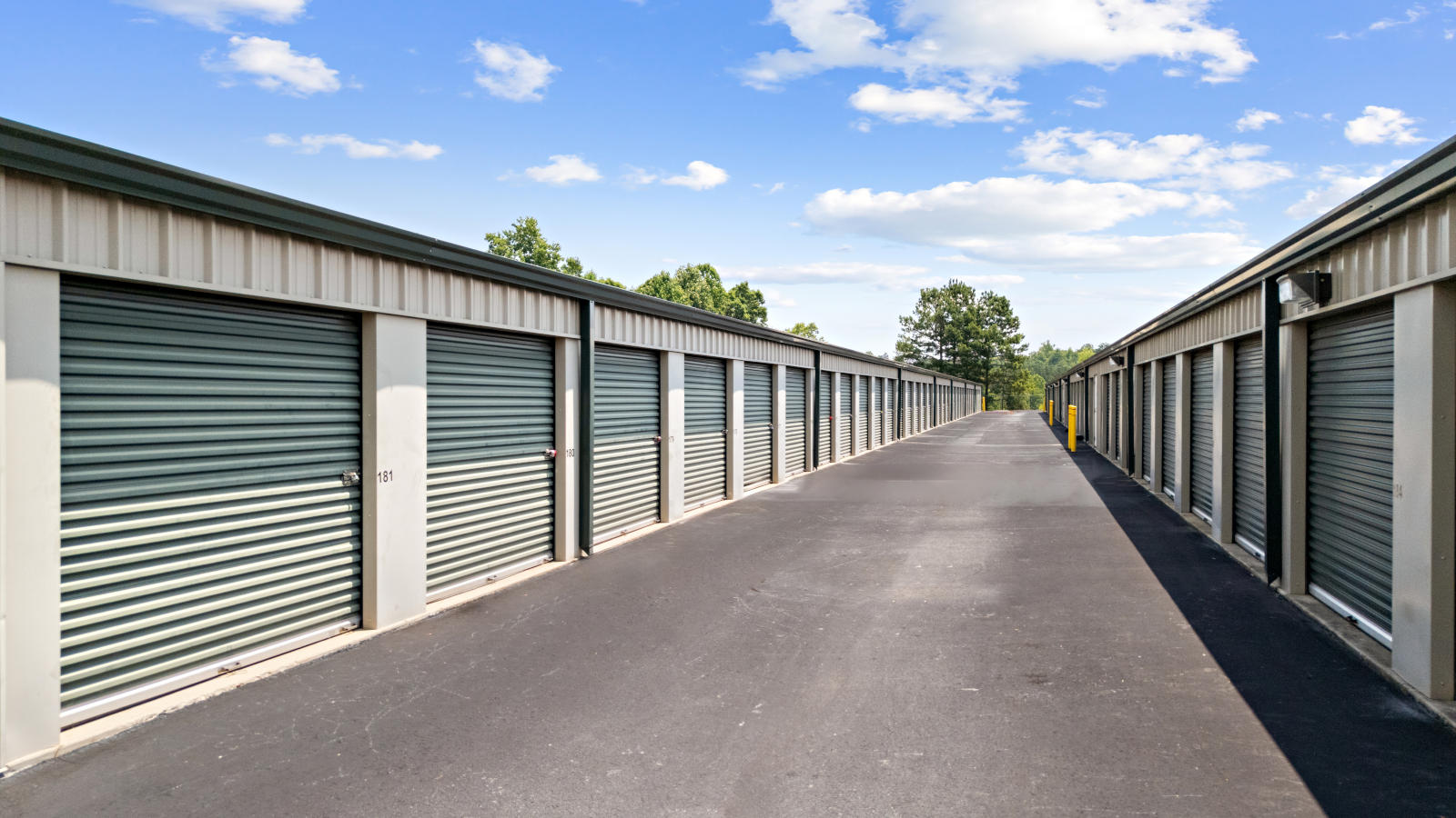 drive up storage units